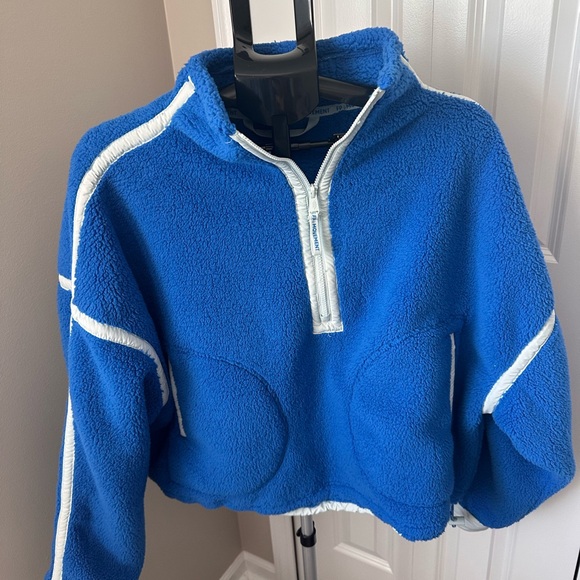 Free People Jackets & Blazers - Free People Blue and White Fleece Hoodie